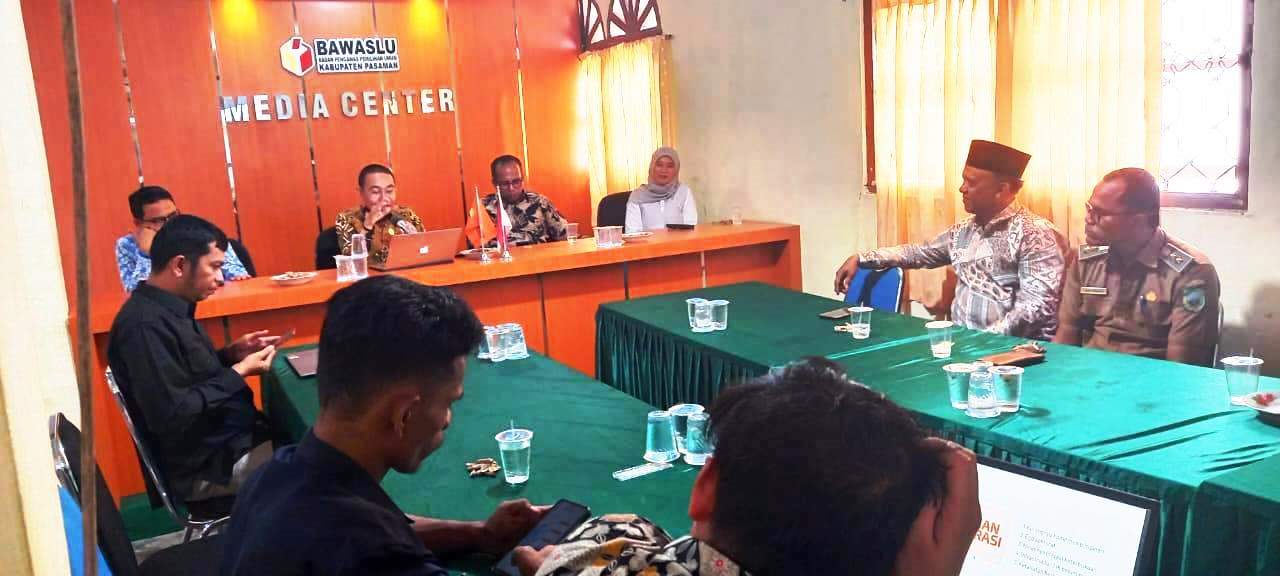 Bawaslu Pasaman bersama Komisi Informasi (KI) Sumatera Barat